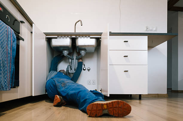 Professional Leak Detection technician working in Salem, SC